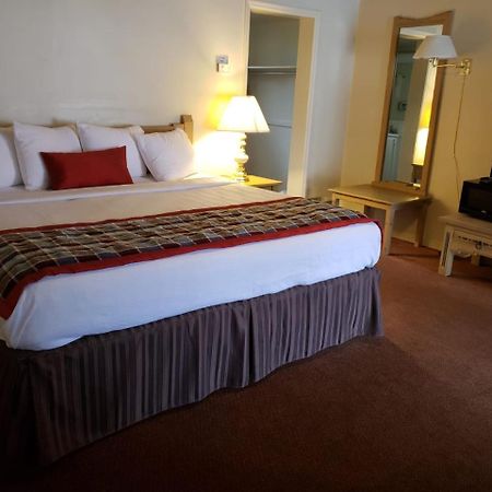 Kachina Lodge Resort And Meeting Center 陶斯 外观 照片