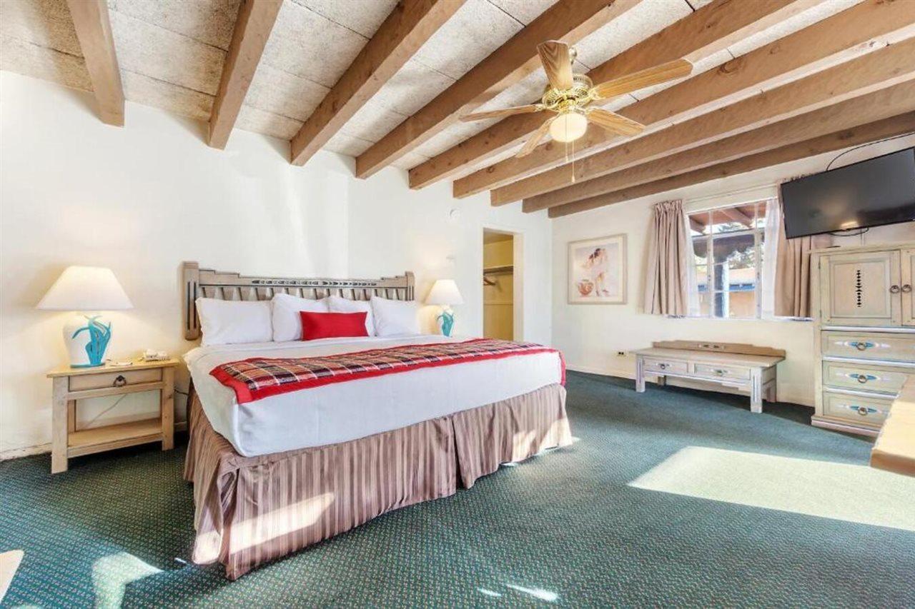 Kachina Lodge Resort And Meeting Center 陶斯 外观 照片