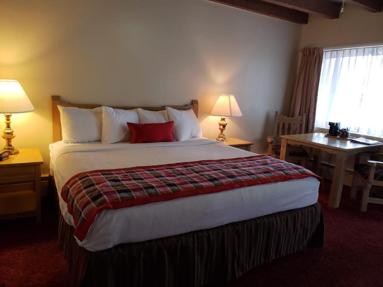 Kachina Lodge Resort And Meeting Center 陶斯 外观 照片