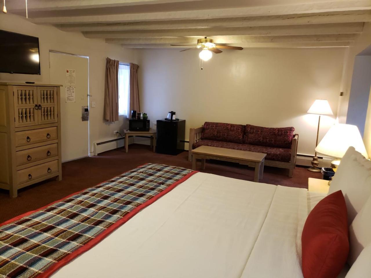 Kachina Lodge Resort And Meeting Center 陶斯 外观 照片