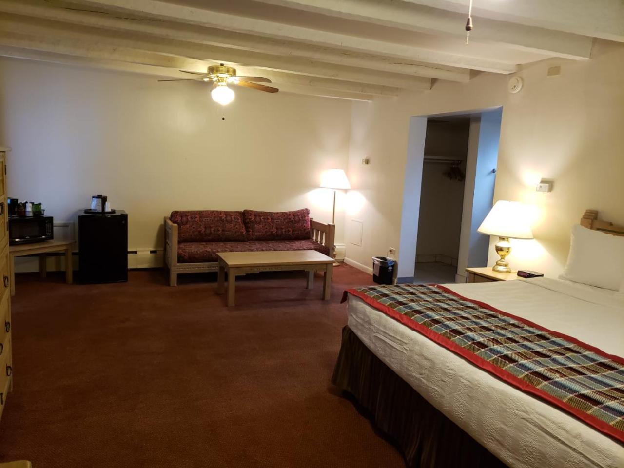 Kachina Lodge Resort And Meeting Center 陶斯 外观 照片